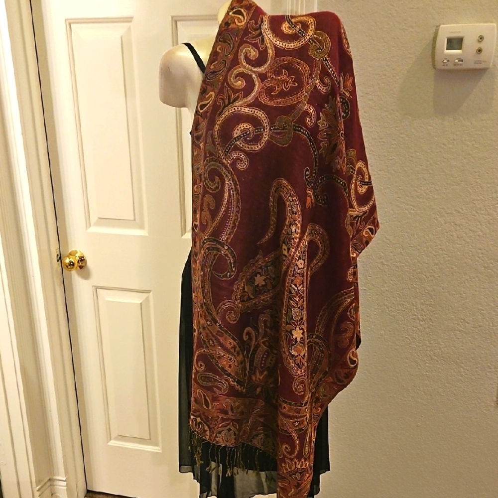 Elegant Pashmina/Silk Shawl